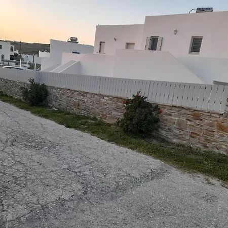 Rhea - Sea Breeze Apartman Parászporosz