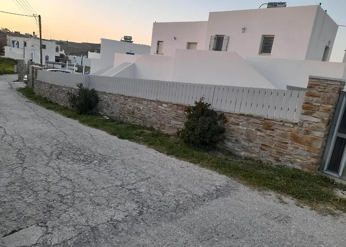 Rhea - Sea Breeze Apartman Parászporosz